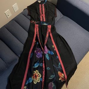 Burberry Silk Prom black dress maxi with floral glitter hems